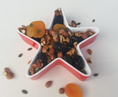 Закуска на тепсия микс сурови ядки