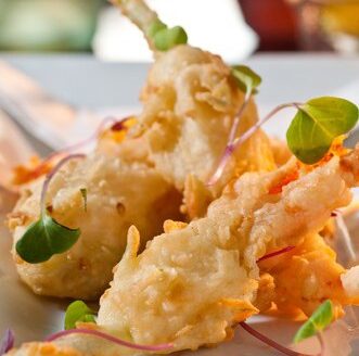 Пълнен цвят от тиквички с моцарела