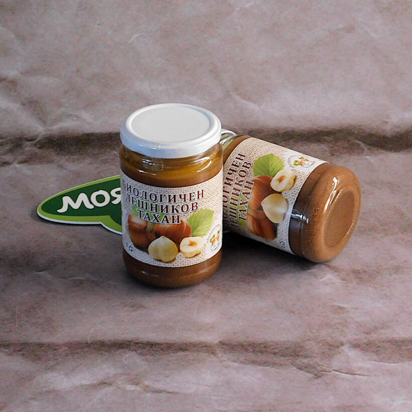 биологичен лешников тахан